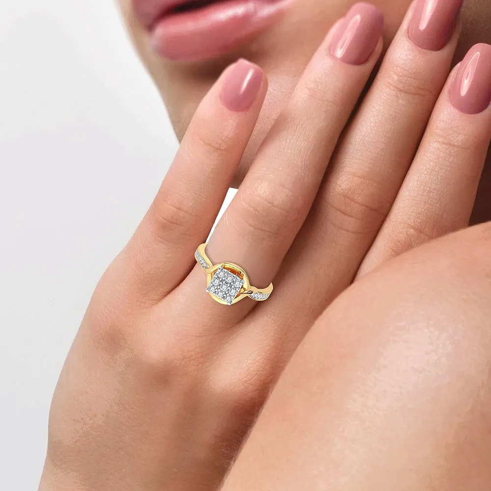 10K Yellow Gold Exquisite 0.10Ct Diamond Ring