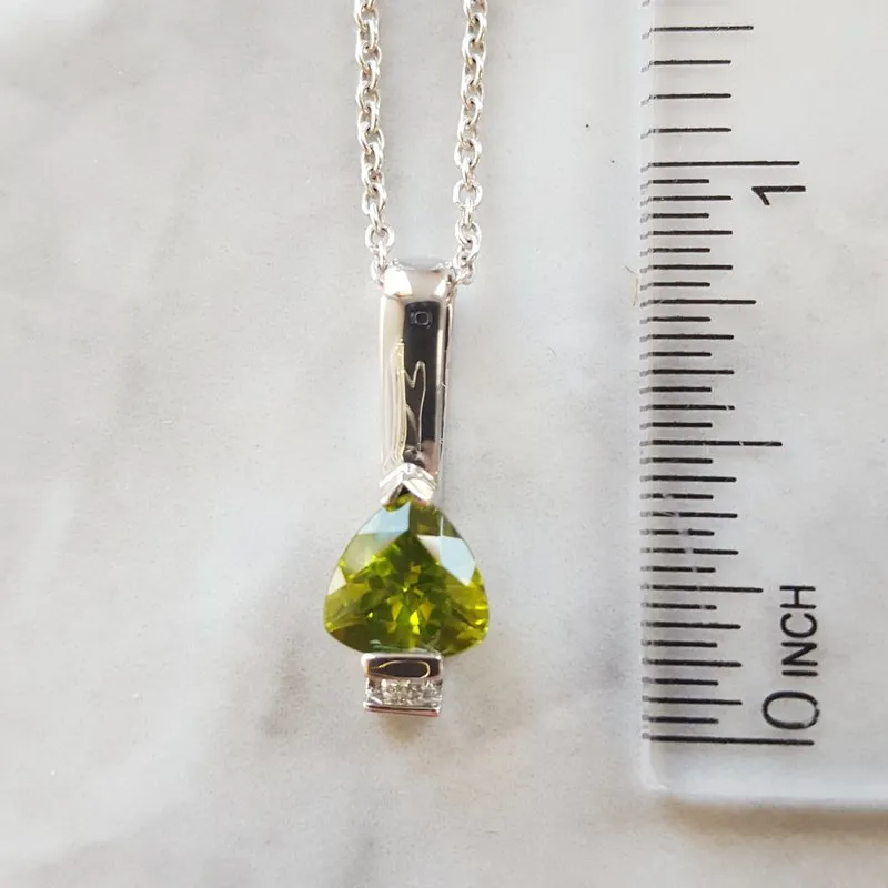 Arizona Peridot Silver Jewelry Arizona Peridot Bar Pendant