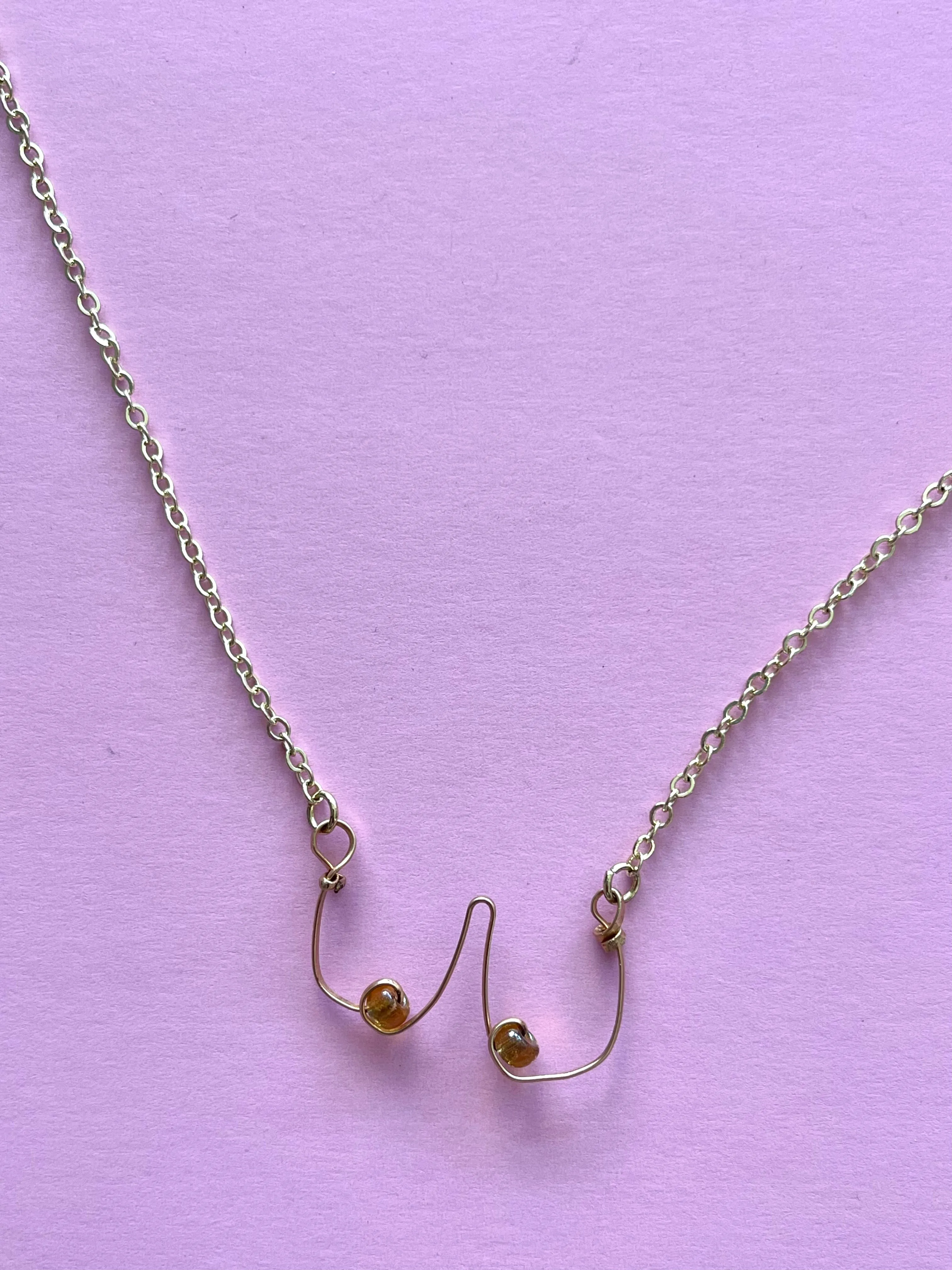 B00BIES NECKLACE