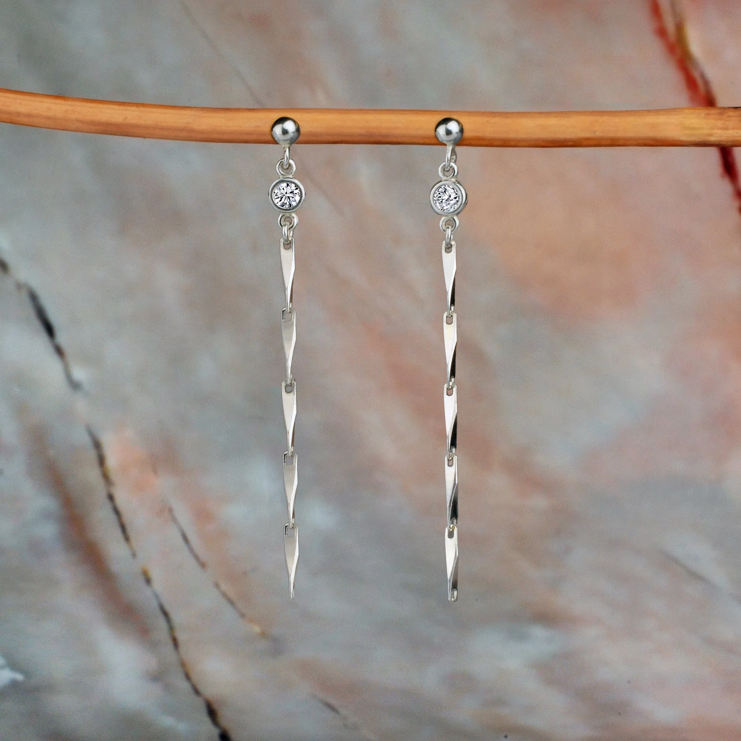 Bar Link Twist Chain Drop Earrings