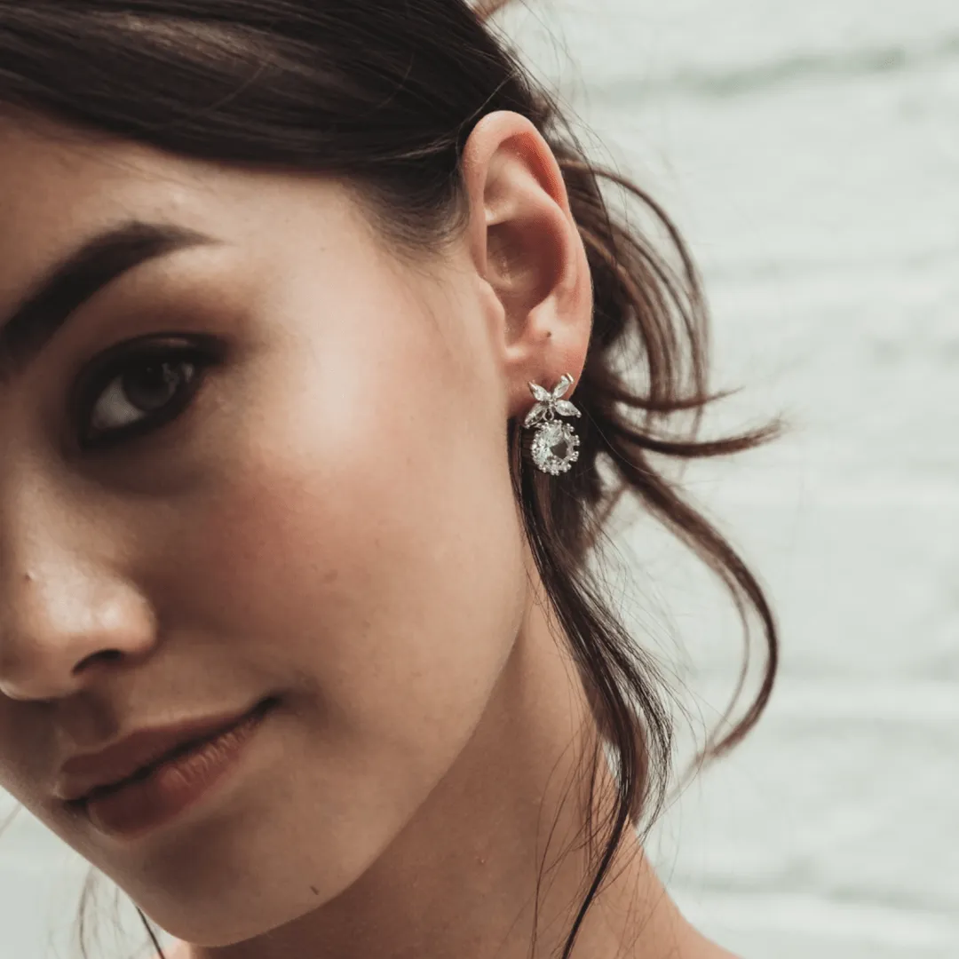 Bridal Silver Tie The Knot Studs
