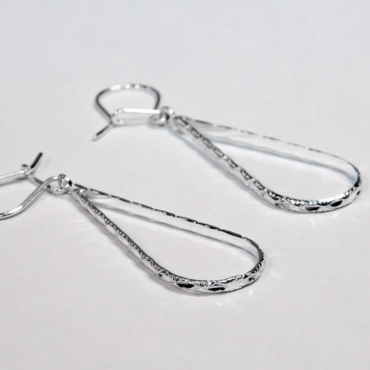 Caribbjou Teardrop Earring with Calypso Pattern