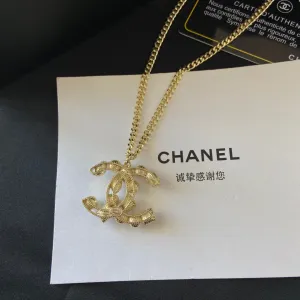 CHL Necklaces 035