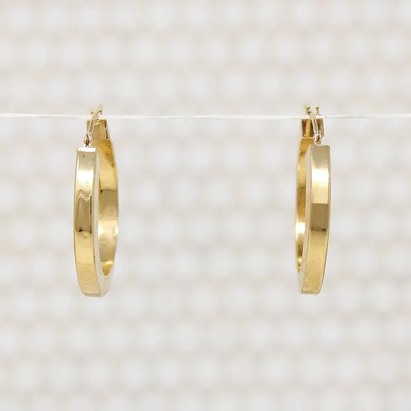 Classic 14k Gold Hoop Earrings