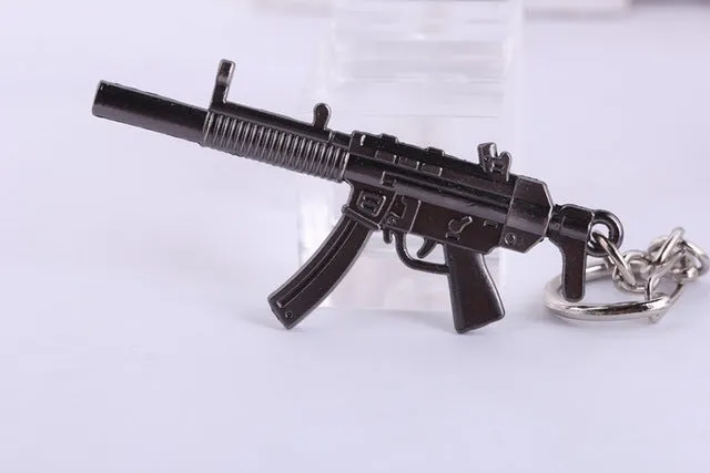CSGO AK47 AMW Gun KeyChains Tritium Metal CS GO Keychain Keyring Key Holder For Best Friends Key Chains For Men Porta Porte Clef