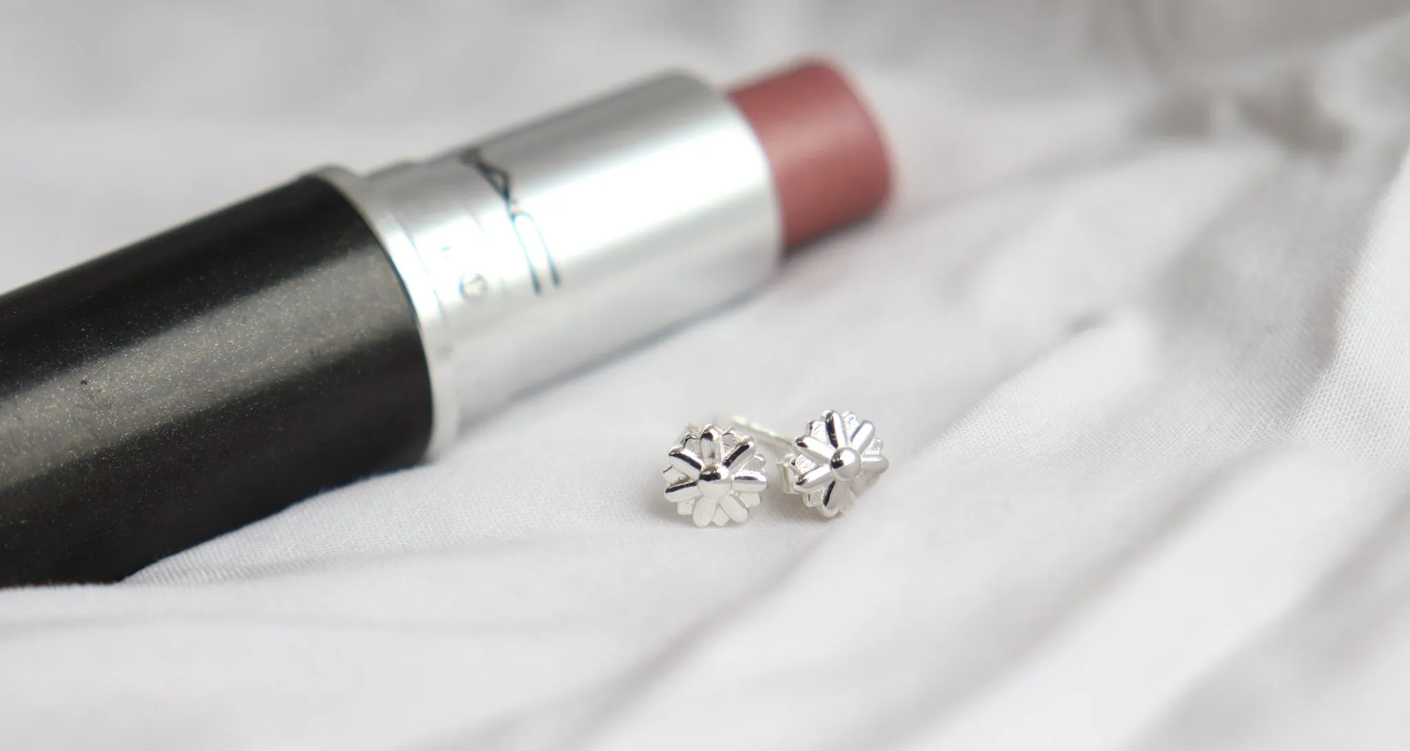 Daisy Stacking Stud Earrings