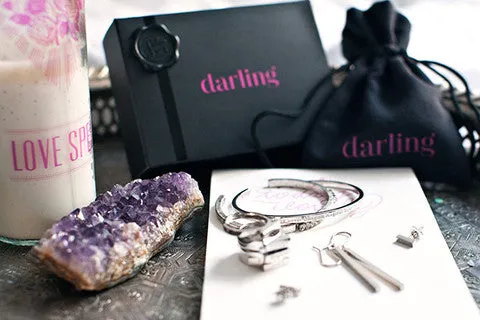 Darling 'Lover' Sweet Nothing Studs