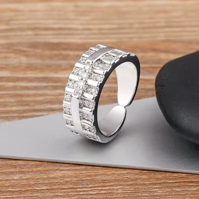 Europe and America New Exquisite Geometric Zircon Ring