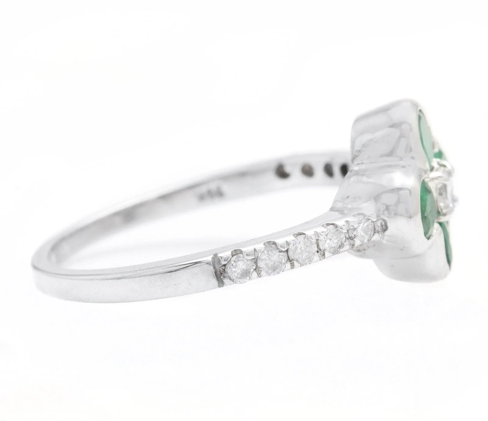 Exquisite Natural Emerald and Diamond 14K Solid White Gold Ring