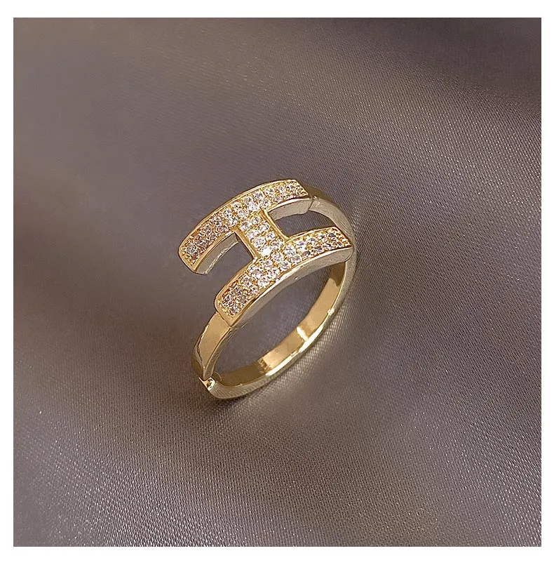 Fashion Jewelry Exquisite Gold Plated Zircon Ring Elegant Adjustable