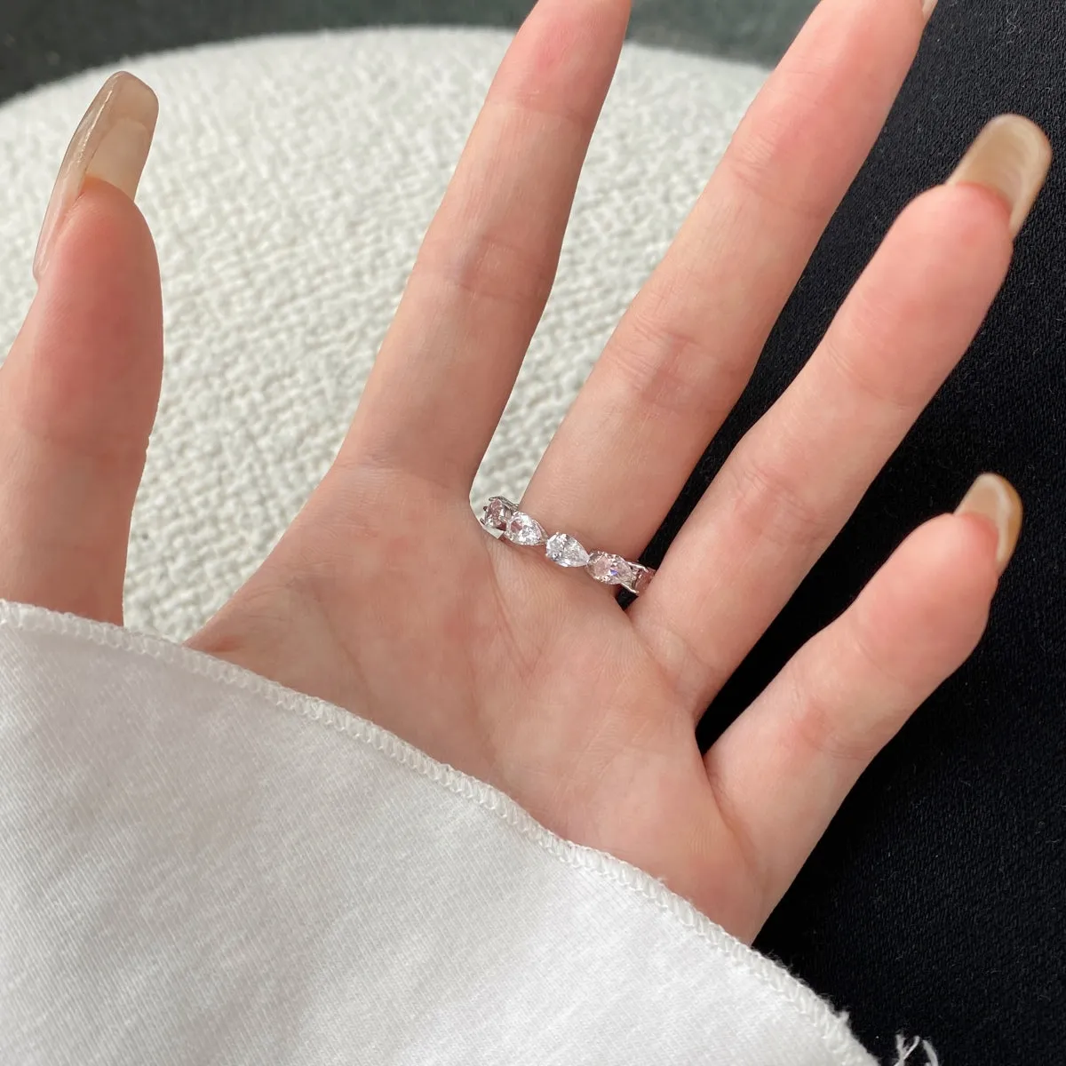 [Goodv]Exquisite Pear Cut Tennis Ring
