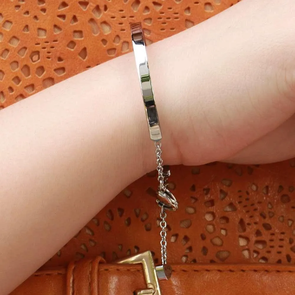 ID Bangles Personalised Gifts For Women Commemorate Engrave Name Stainless Steel Bracelets & Bangles