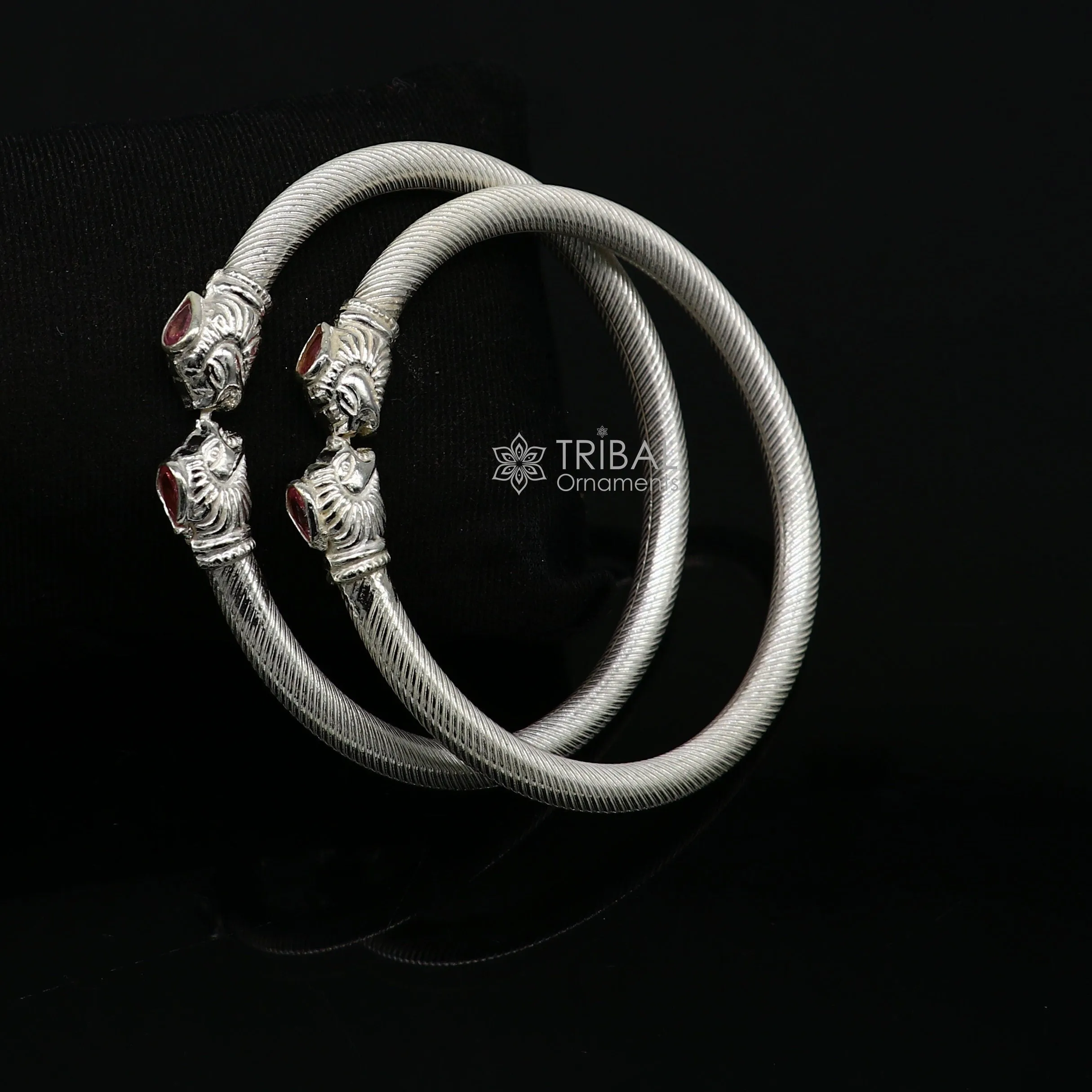 Lion face design cultural trendy 925 sterling silver handmade kada bracelet for men's and girl's, best delicate Light weight jewelry nsk674
