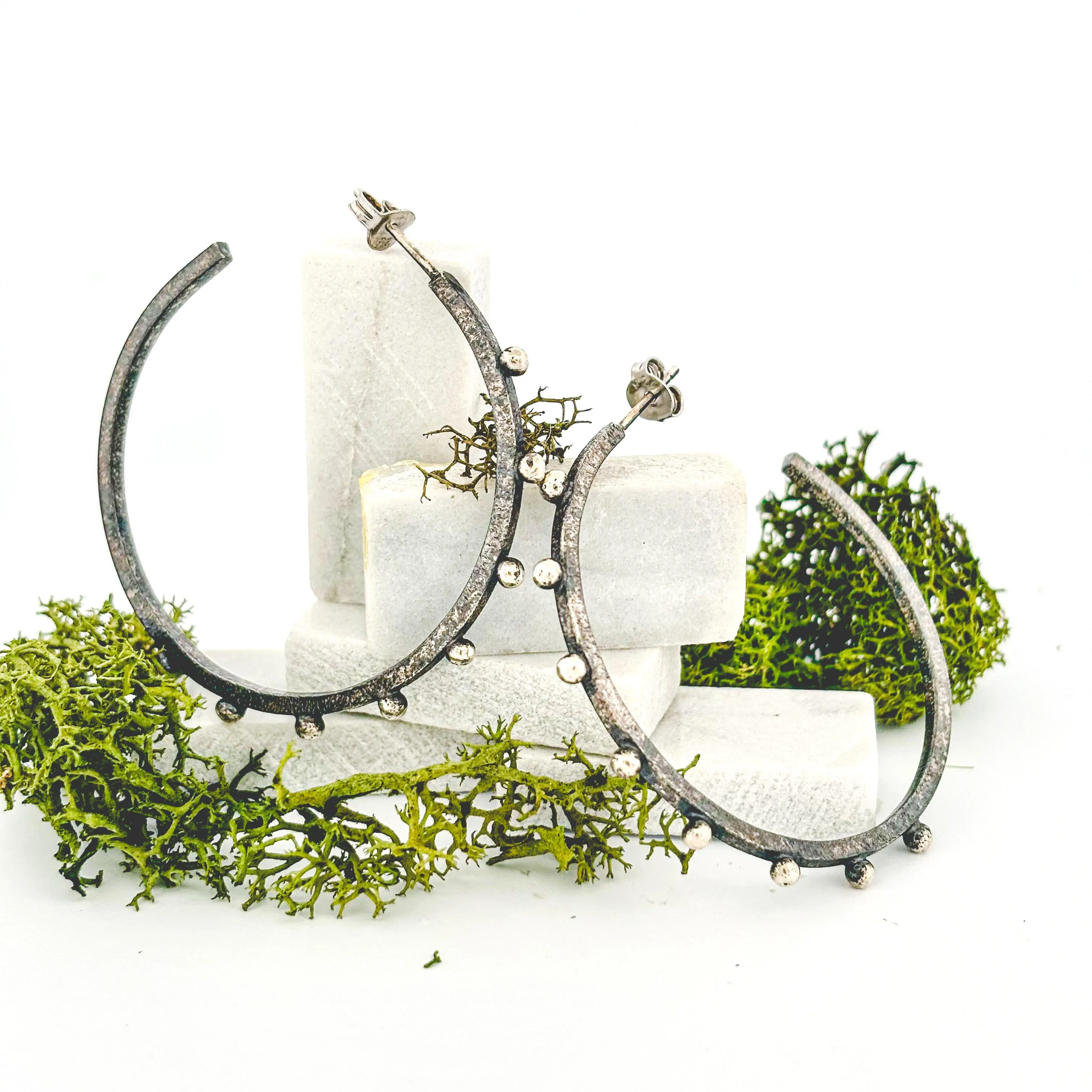 Must-Have Jewelry Wardrobe Essentials: Unique Textured and Mixed Metal Hoops