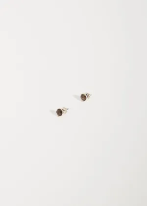 Neue Studs