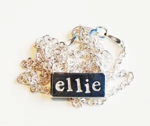 Personalized bespoke name necklace