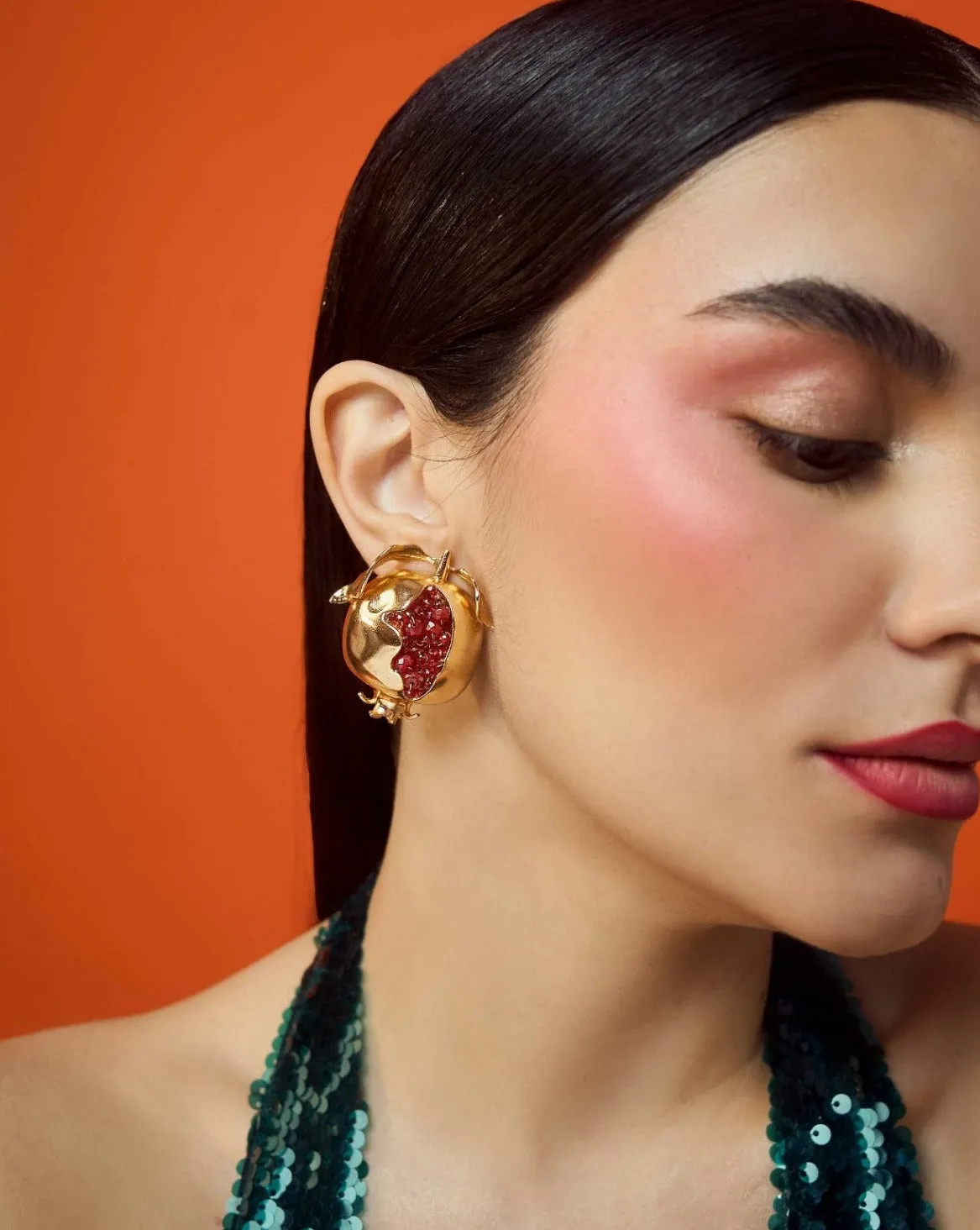 Pome Studs