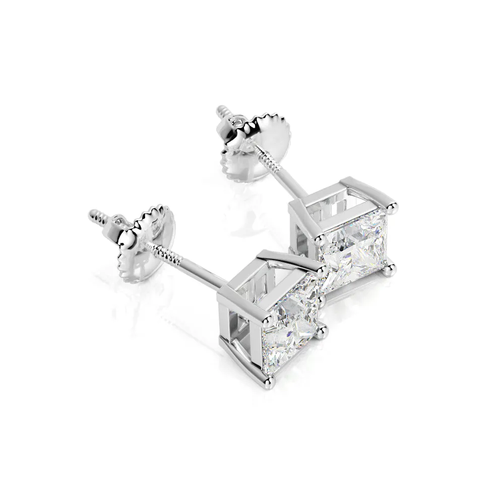 See The Light Solitaire Earrings 3 Natural Diamonds in White Gold