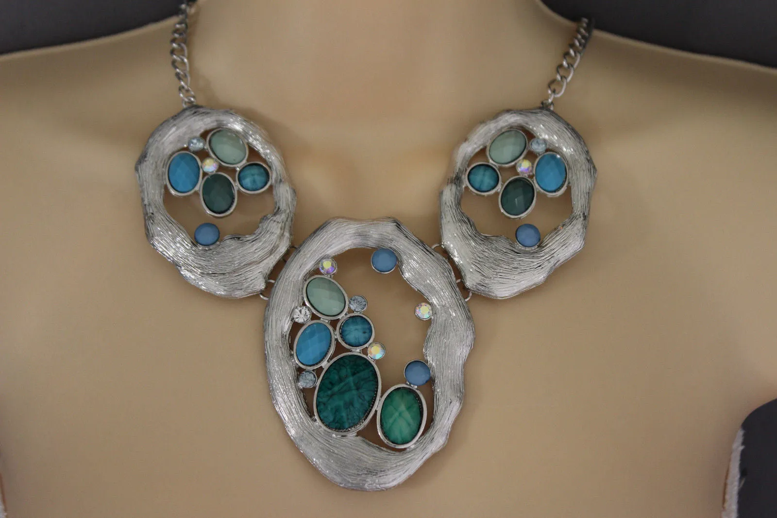 Silver Metal Chains Nautical Charms Turquoise Blue Beads Necklace Earrings Set