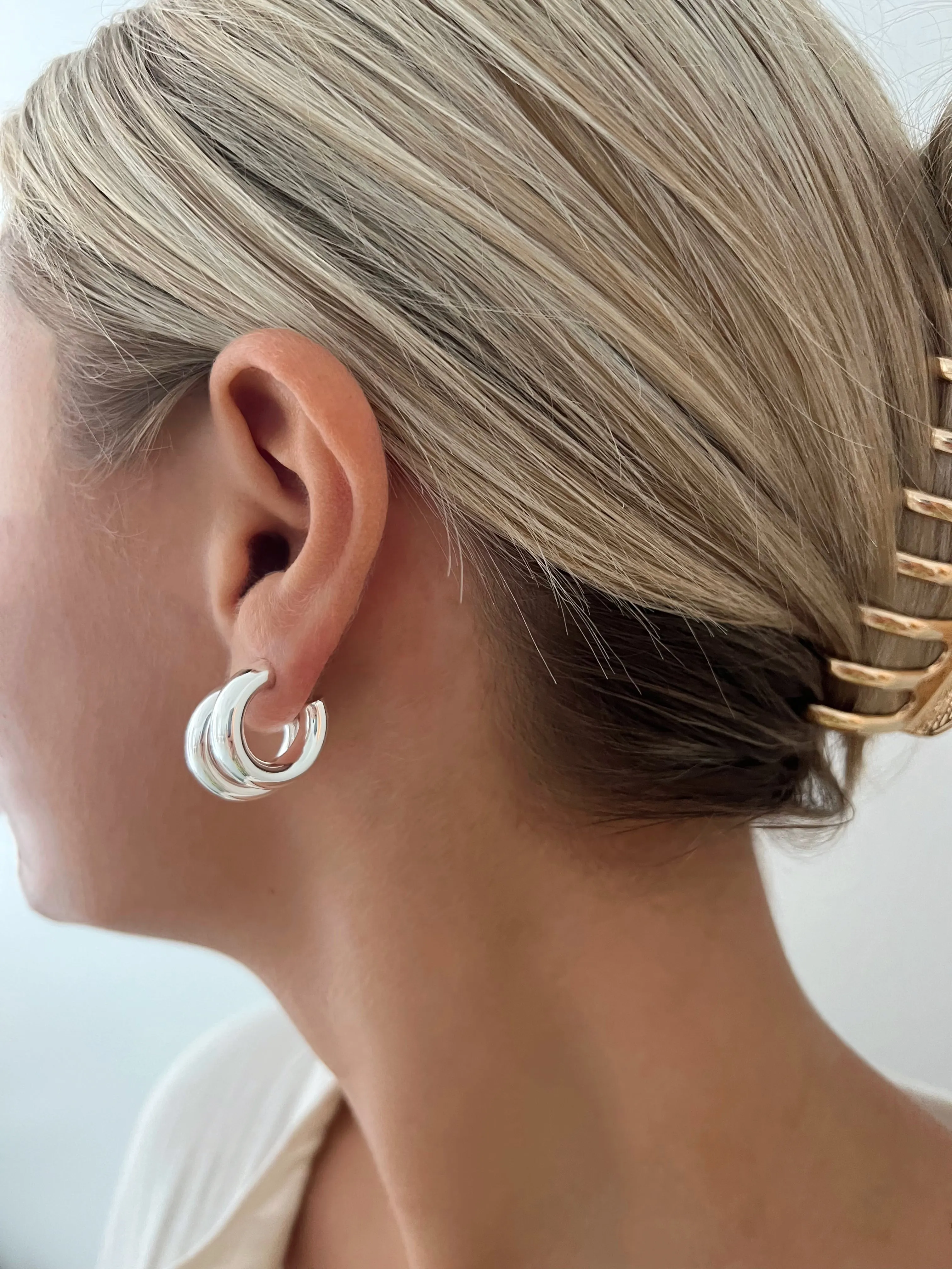 SILVER TUBE HOOPS