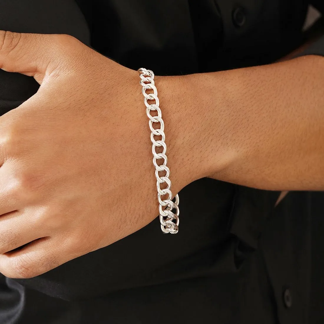 Sleek 925 Sterling Silver Men's Linked Chain Pattern Bracelet