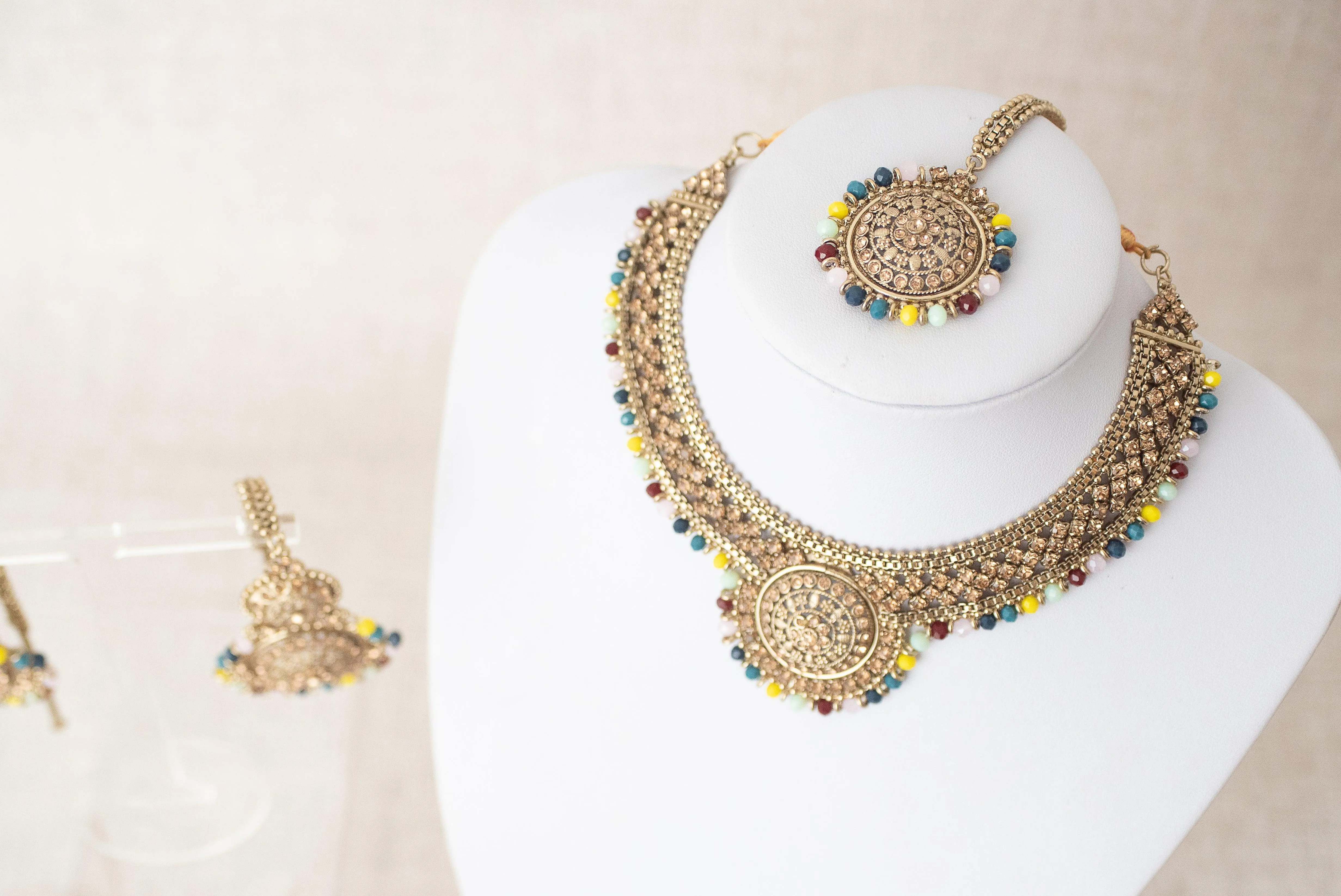 Small Royal Antique Gold Multicolour set with earring chains (M4) Blue & Yellows