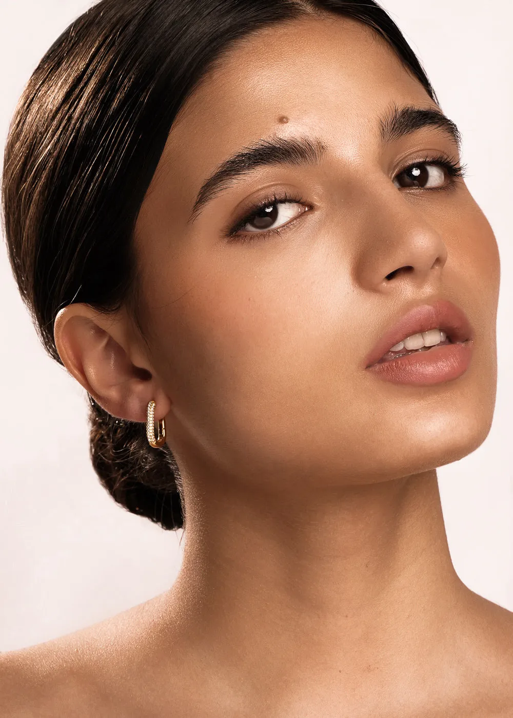 Symmetrical Hoops in Gold
