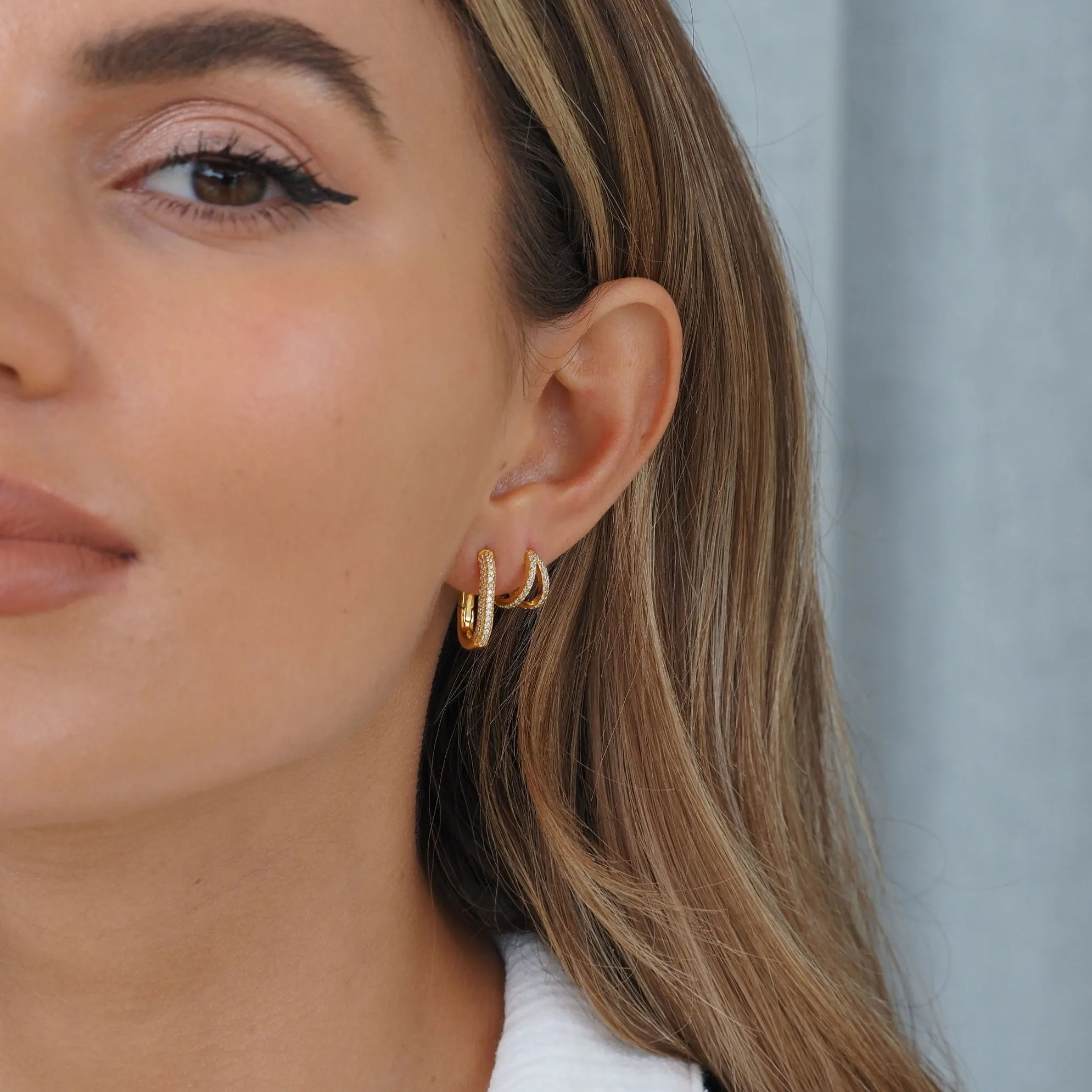 Symmetrical Hoops in Gold