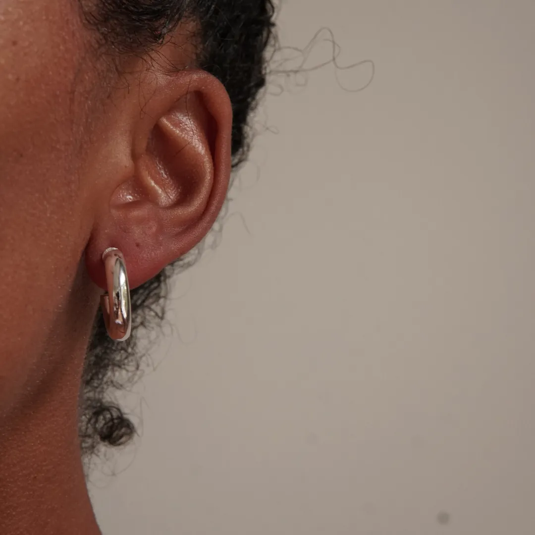 THE KENDAL HOOP S - sterling silver