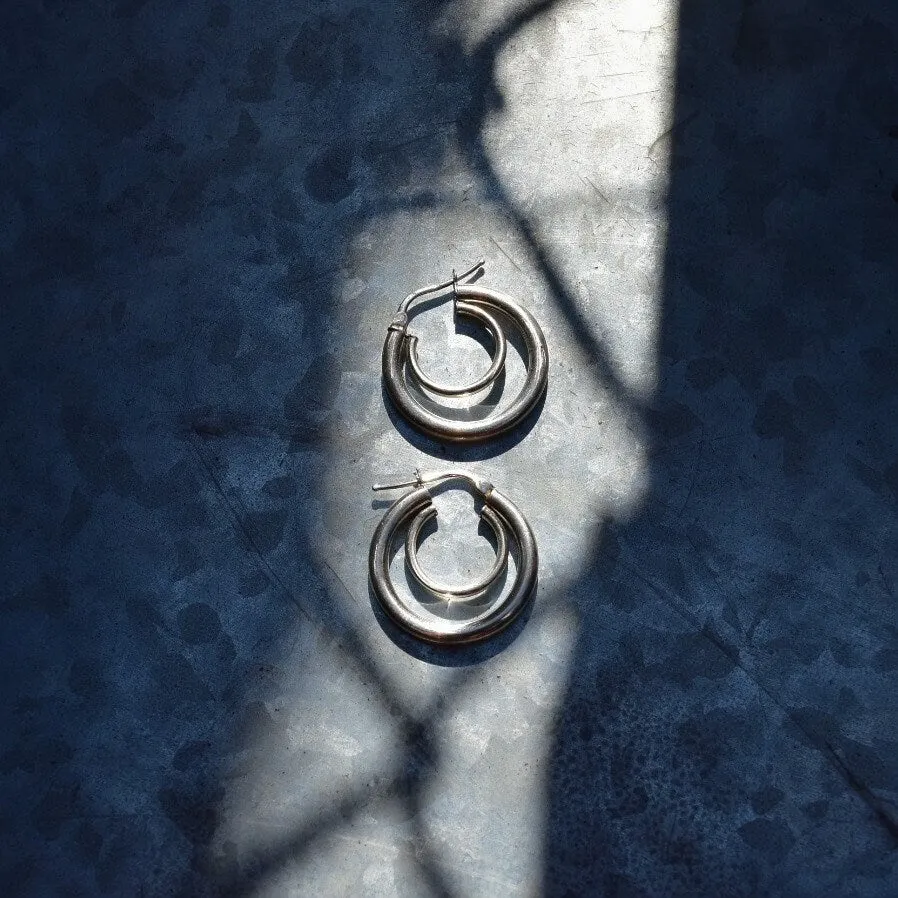 Vintage Modernist Sterling Silver Concentric Hoop Earrings, Double Circle Hoops, Small Hollow Hoops, Space Age, 925 Jewelry, 1